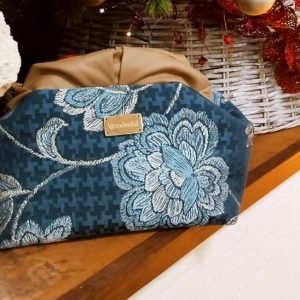 Bolso “Noa” – Elegancia floral con conciencia ecológica